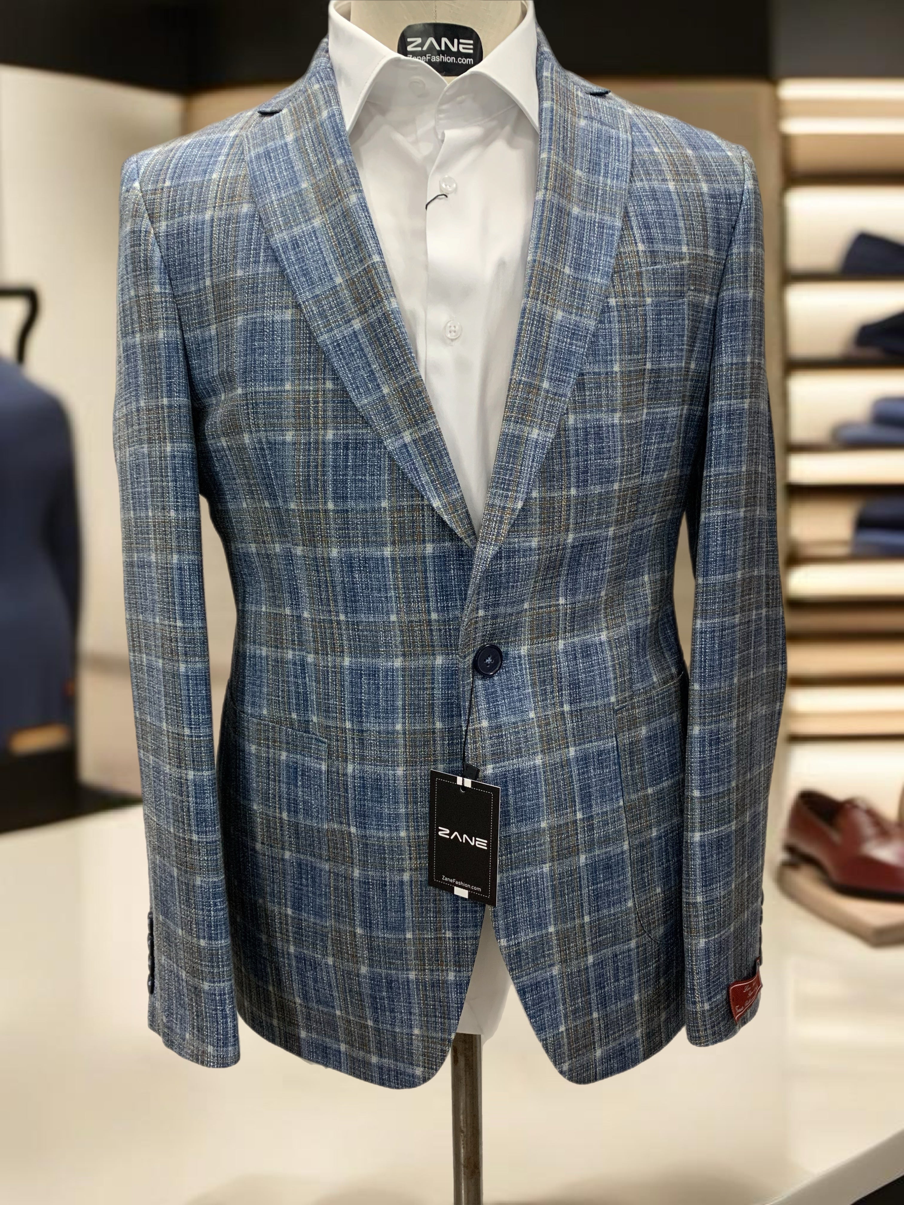 Plaid green and blue sport coat for Nashville's music and entertainment industry