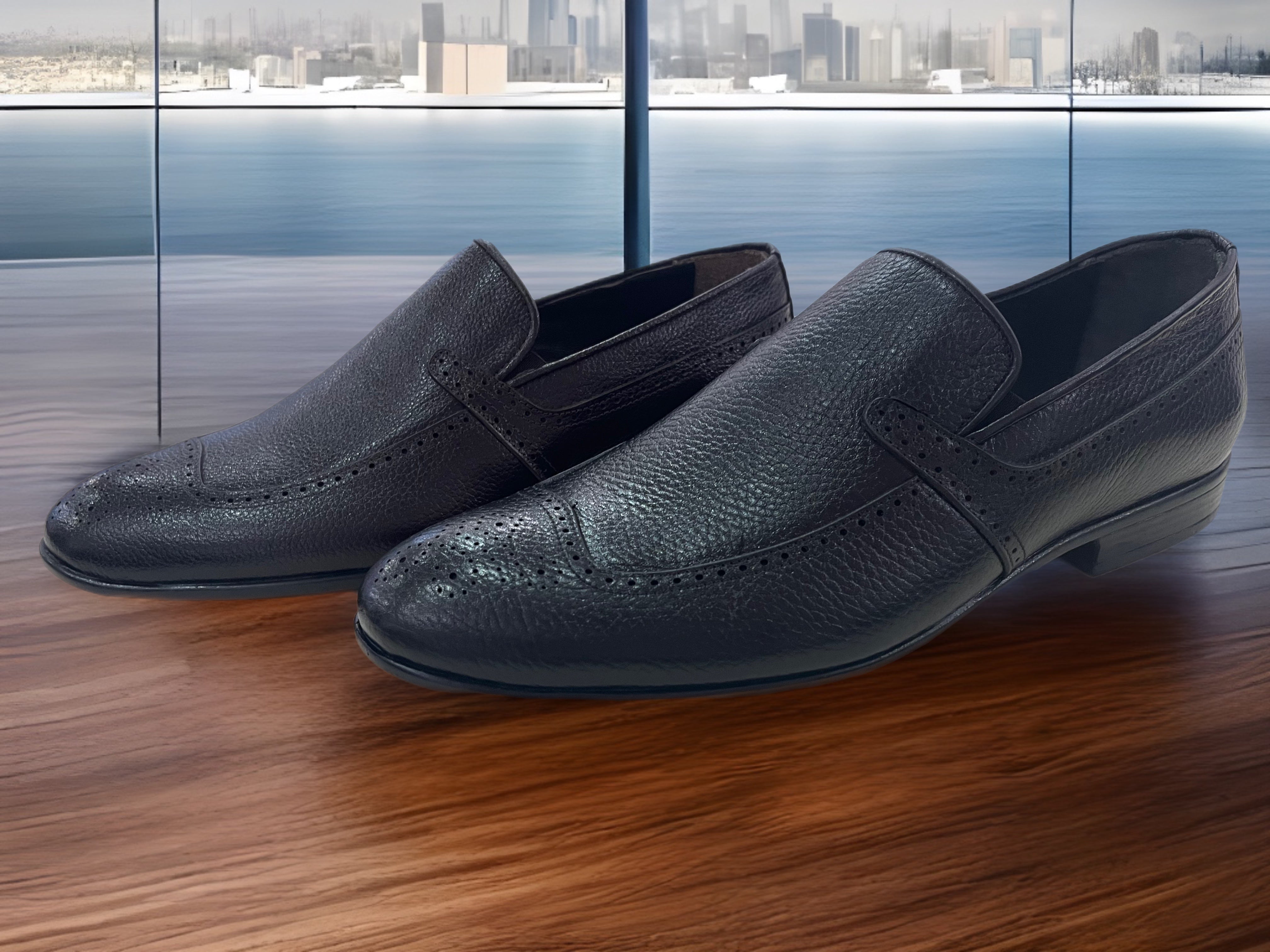 Oxford slip-on loafer