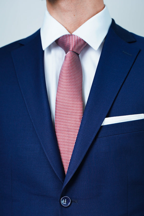 Custom gray pinstripe double breasted suit made with wrinkle free performance fabric in Jacksonville Florida ideal for work business and travel#wrinklefreesuits #performancesuits #jacksonvillebusinessstyle #custommenswear #zaneexclusive