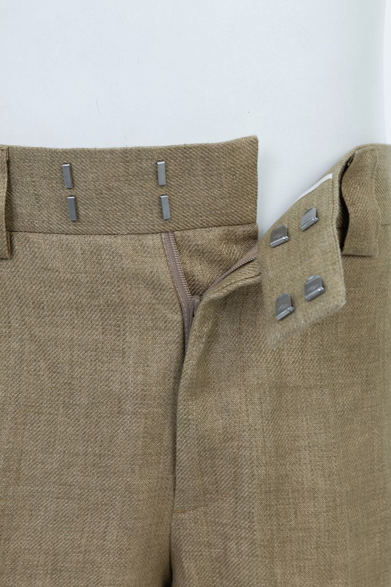Brown linen shorts fabric texture, breathable 100% linen made to order men's shorts by Zane