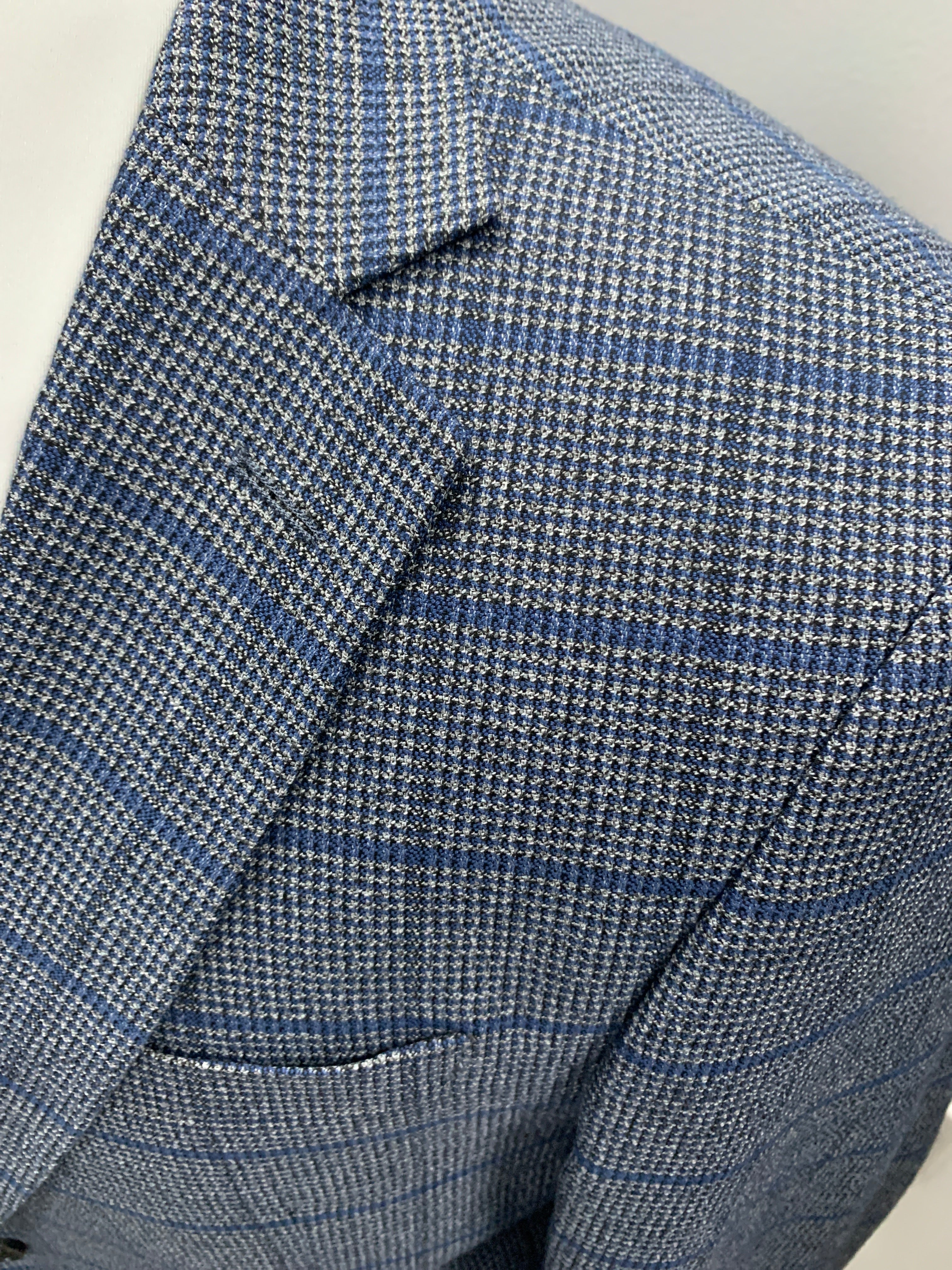 510359 Plaid Gray & Blue Sport Coat